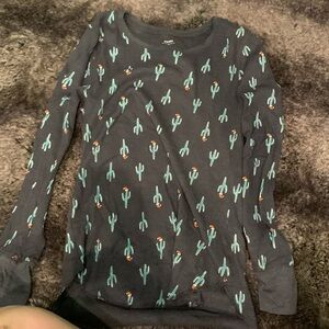 Old Navy holiday tee